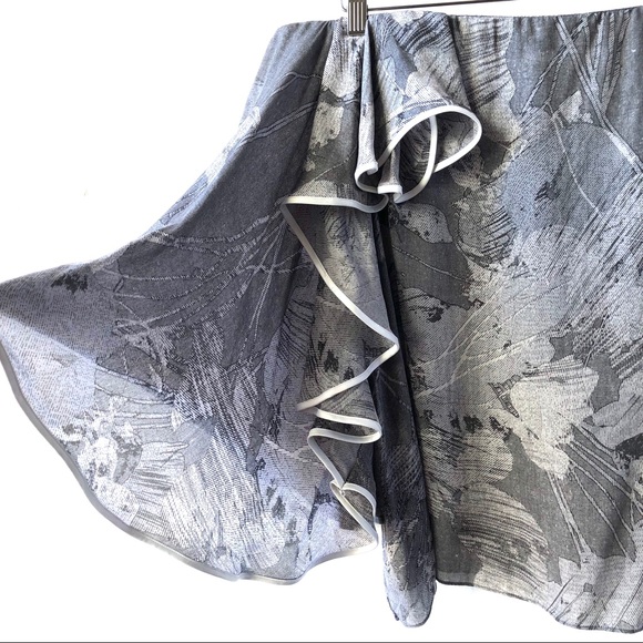 OFF SHOULDER TOP - Picture 7 of 9